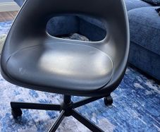 Office / desk chair