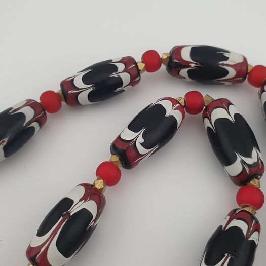 Antique Venetian Style Black Trade & Red Venetian Whiteheart Glass Beads Necklace