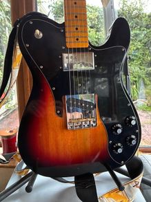 Squier Classic Vibe 70s Telecaster Custom 3 Tone Sunburst