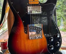 Squier Classic Vibe 70s Telecaster Custom 3 Tone Sunburst