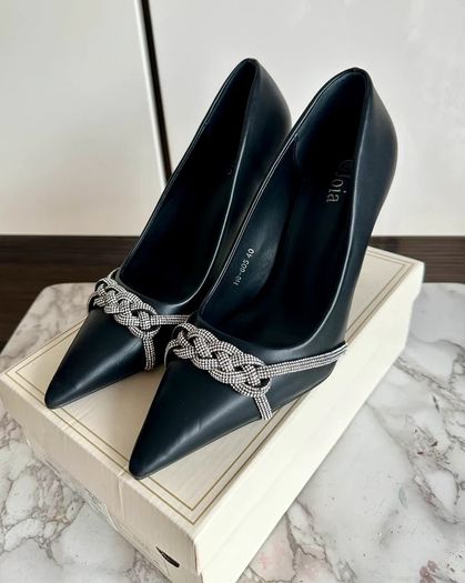 Black pointed toe high heels with rhinestone chain detail - size 40