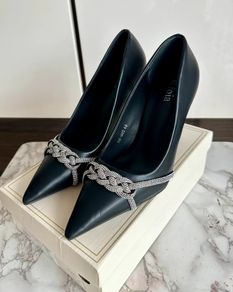 Black pointed toe high heels with rhinestone chain detail - size 40