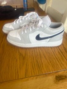 Nike Air jordan trainers kids shoes size UK 5.5