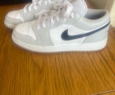 Nike Air jordan trainers kids shoes size UK 5.5