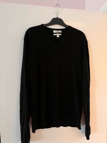 Cos 100% wool jumper