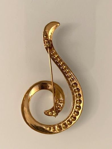 Vintage Brooch 1980