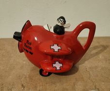 Vintage carlton ware "Red Baron" Teapot
