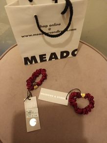 valentines 2 x Meadows and Byrne hair pure silk scruncies