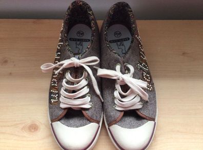 Ladies Babycham canvas trainers pumps size 7 Eu 40
