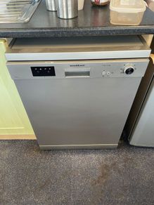 NordMende Freestanding Dishwasher