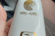 Cork historical itemDesign Features: White fine bone china with gold trim style bell, the official "Cork 800" gold graphic with the city crest, and the prominent "1185-1985" date marker. ,  vintage Royal Tara memorabilia,sold as is.