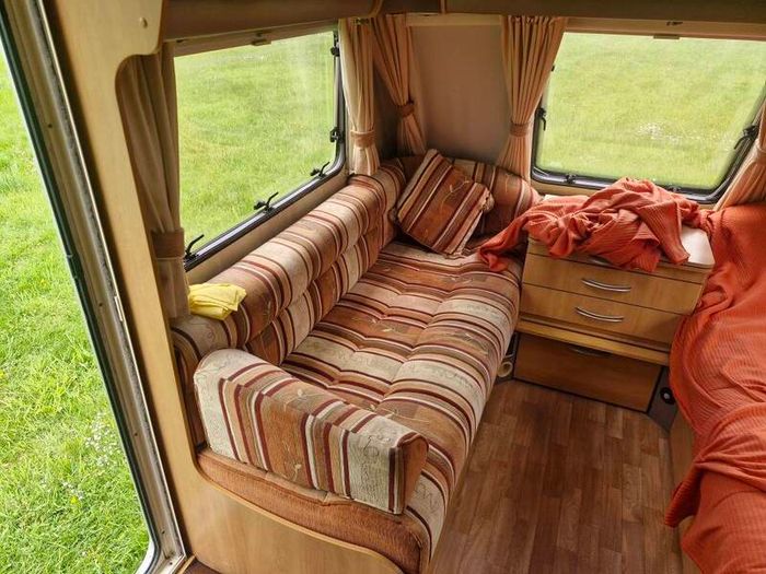 Swift Caravan