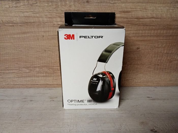 3M PELTOR Optime III Earmuffs