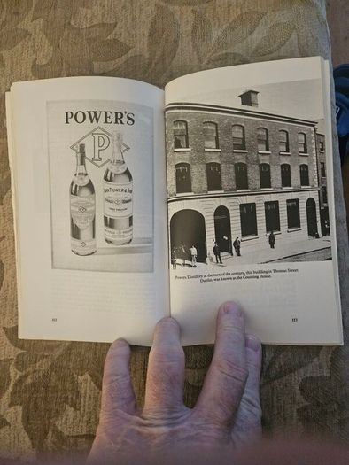 1000 Years Of Irish Whiskey.  By Malachy Magee. Paperback In Good Condition.  See Photos For Same.
