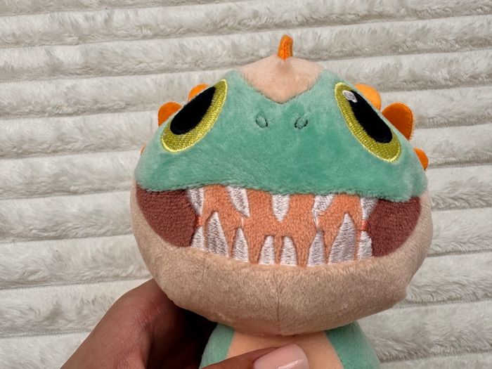 Plush Little Dreamers Dragon Trainer Stormy approx. 17cm. Soft Plush Seri Jakala