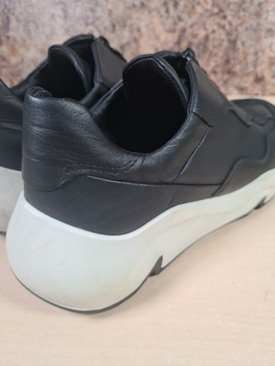 womens ECCO Chunky W zip trainers black leather runners Size UK 6 EU 39