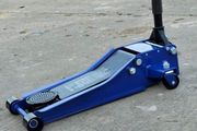 Brand New 4 Ton Ultra Low Profile Trolley Jack