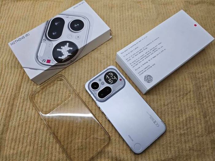 Nothing 4a Pro 12GB 256GB Silver