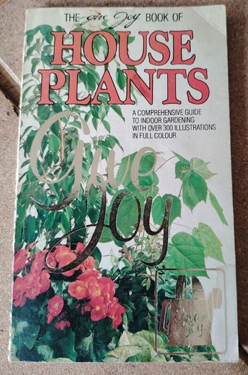 Premium Vintage Irish Culture, Guinness & Gardening Book Bundle 1980-1999