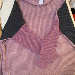 Oversized Jumper size 18/20 brand new