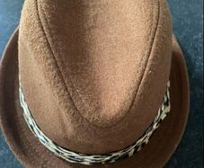 Ladies hat