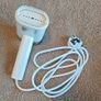 Handheld garment steamer Image 5