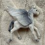Schleich Bayala White Pegasus Foal Toy Figure SC70543 about 9 cm Used Please look at the pictures Image 3