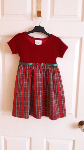 Occasional Dress for (4T) 4 - 5 years