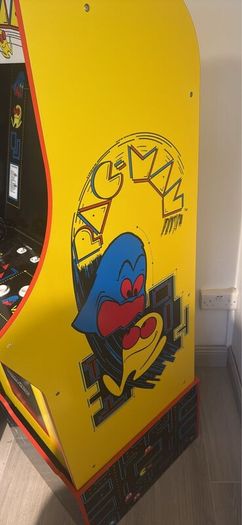 PAC man machine