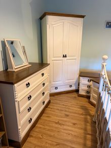 Cream Solid Oak Bedroom Furniture Set