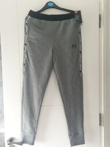 New Under Armour size L (12-13 years)