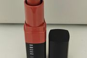 Bobbi Brown lipstick
