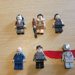 Lego Marvel Minifigure Bundle