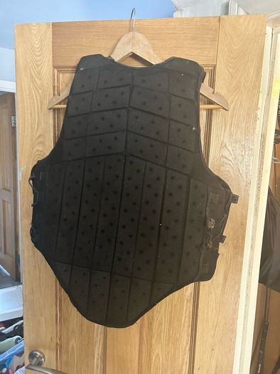 Race safe body protector