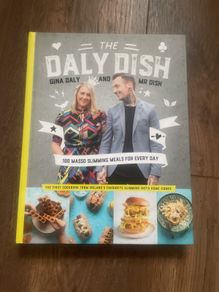 The Daly Dish Synopsis "The Daly Dish: 100 Masso Slimming Meals for Everyday "