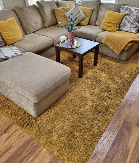 Rug