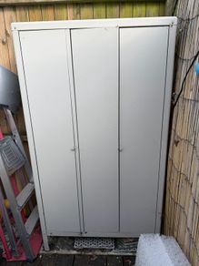 outdoor storage cabinet