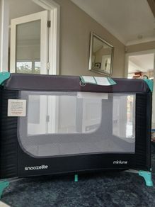 travel cot