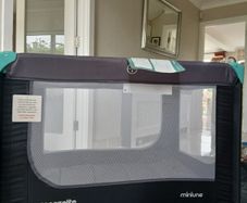travel cot
