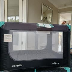 travel cot