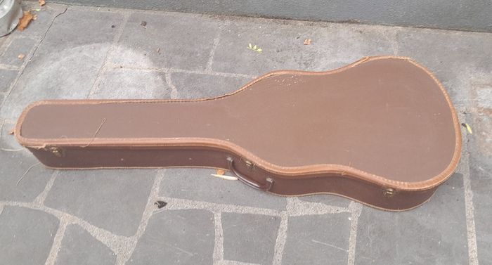 Gibson 1951 LG1 guitar case