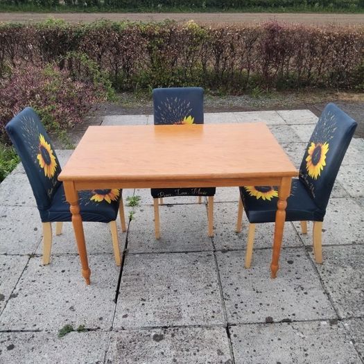 Oak Table and chairs