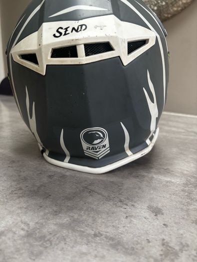 Raven Helmet Size M