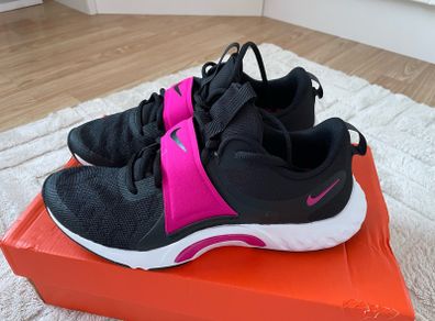 Nike trainers