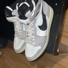 jordan 1s gray and white