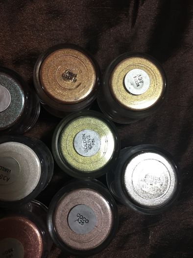 100% genuine mac pigments & glitters