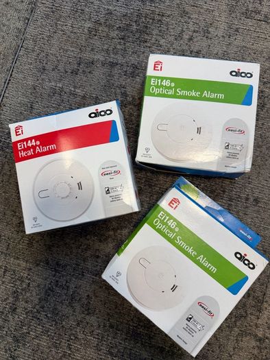 Aico Smoke and Heat Alarm Set