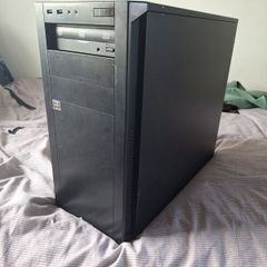 Corsair 200R PC Case