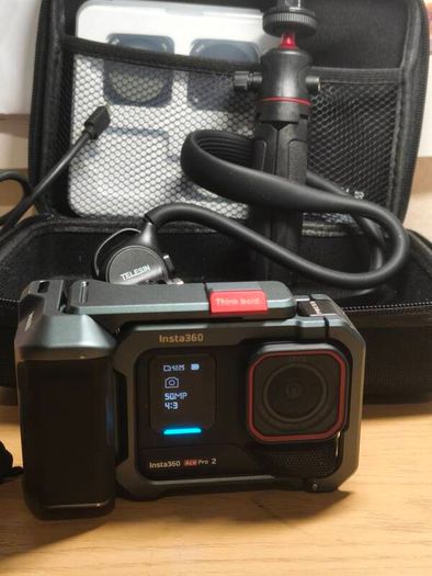 Insta360 Ace Pro2 Xploror set 8K
