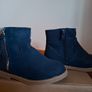 Girls fleece lined swede boots BNWOT Image 2